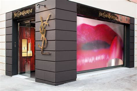 ysl pop up store